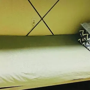  Hostel Lucky